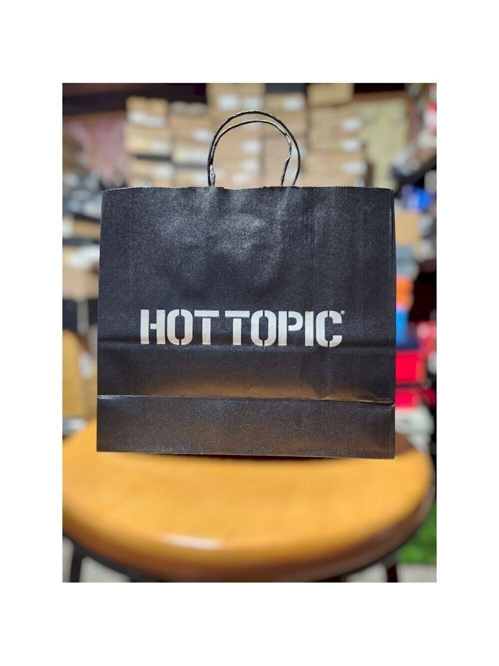Hot Topic Bag x 8